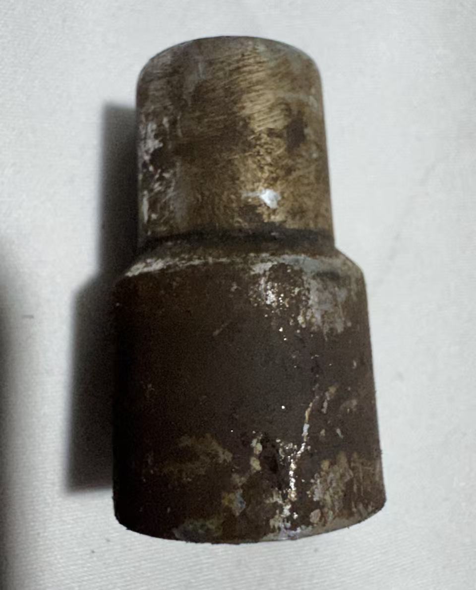 零部件23