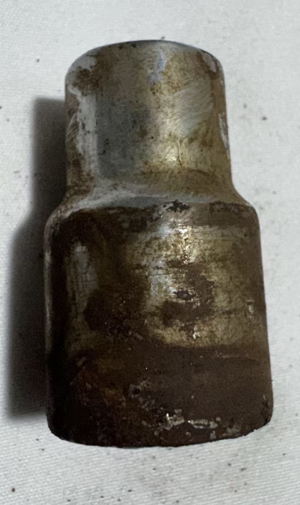 零部件27