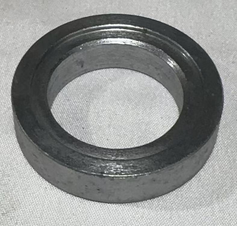 箱内零部件13