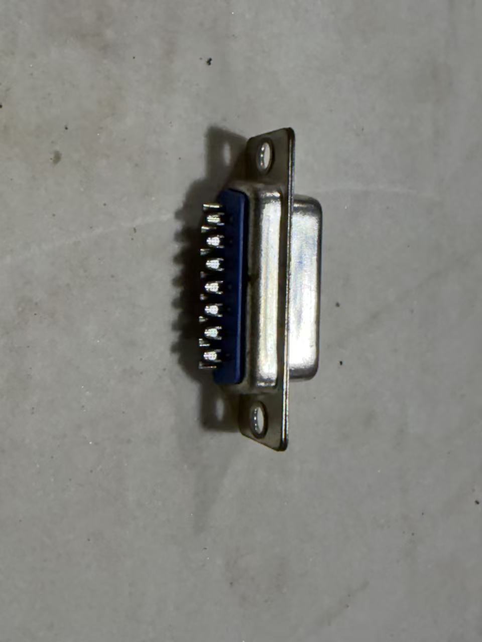 箱内零部件1