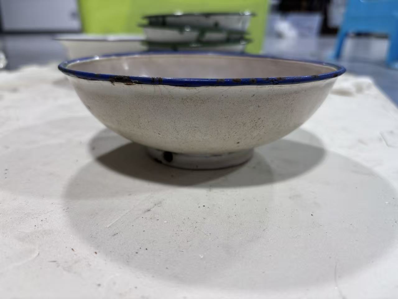 搪瓷碗