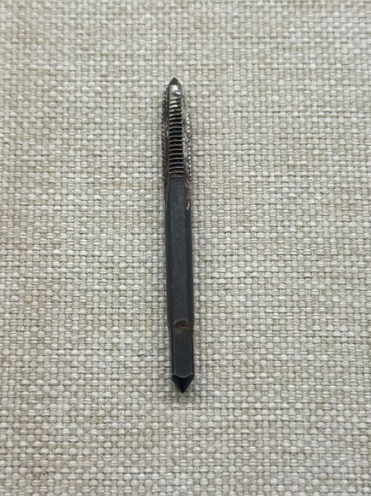 钻头14