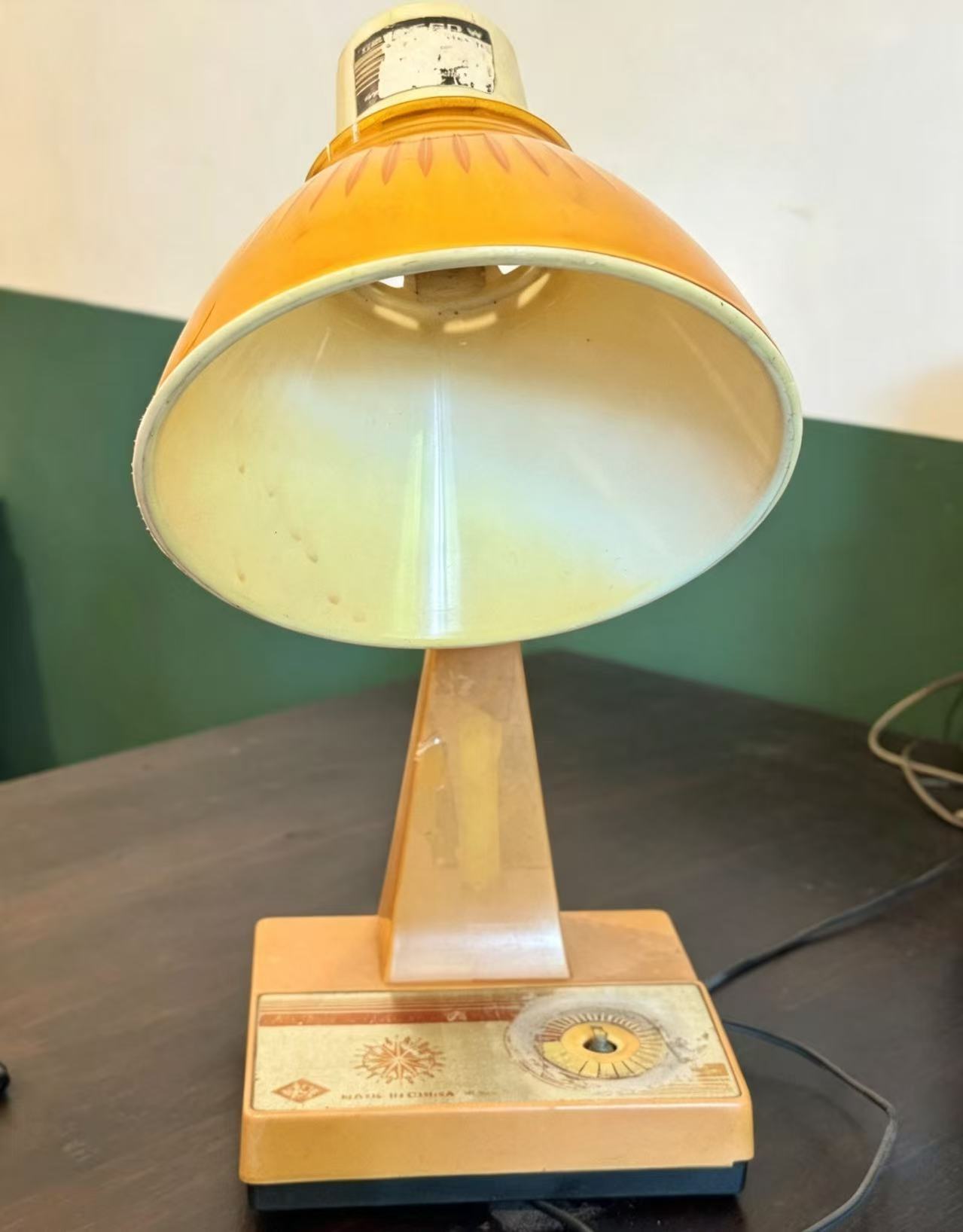 双鱼牌老式台灯
