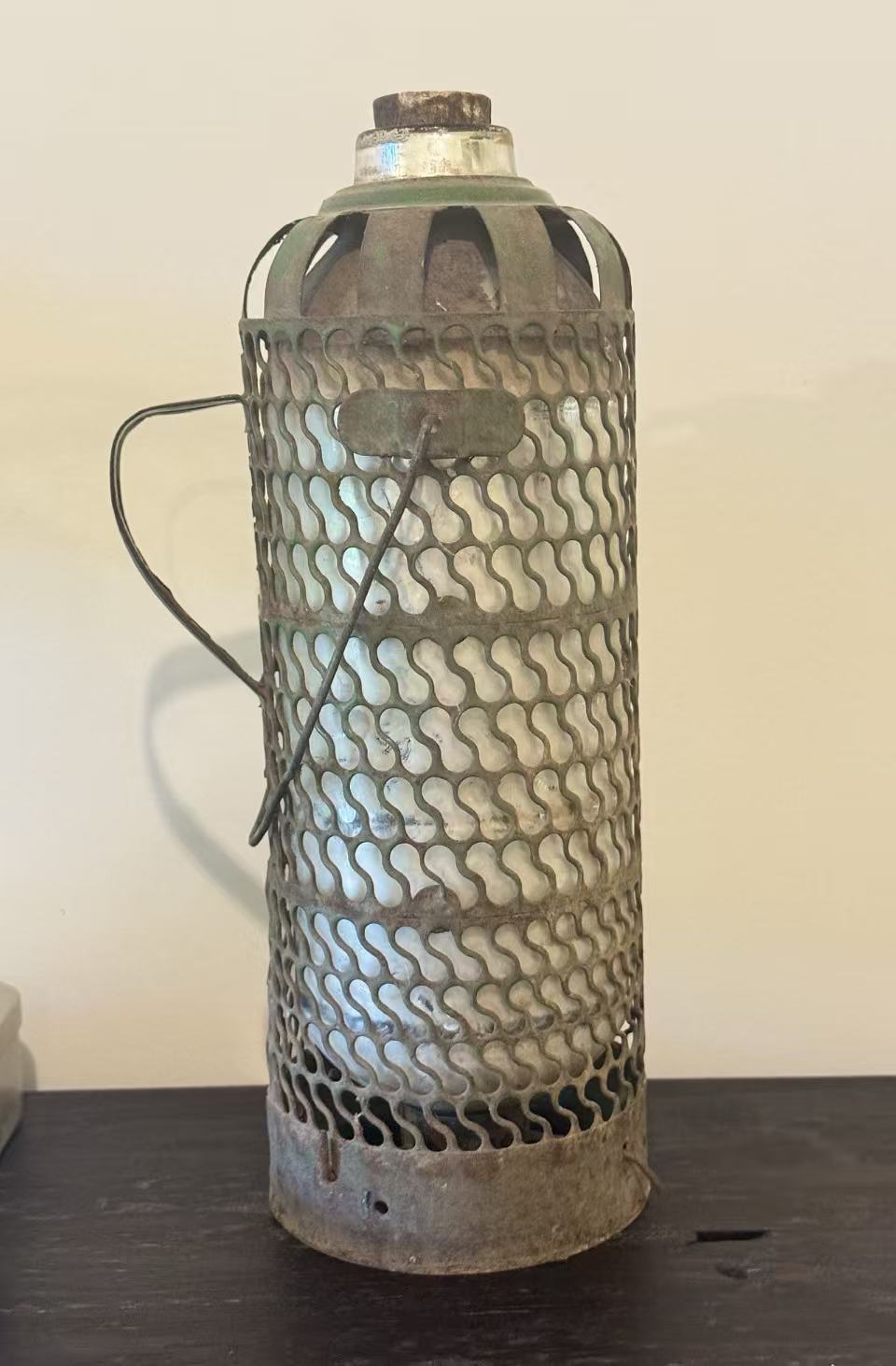 老式暖水瓶