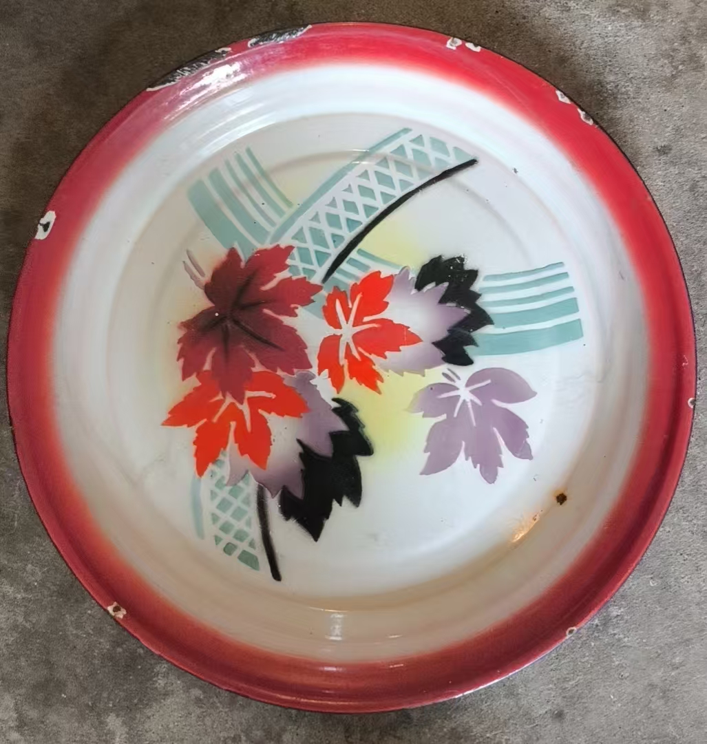 搪瓷盘