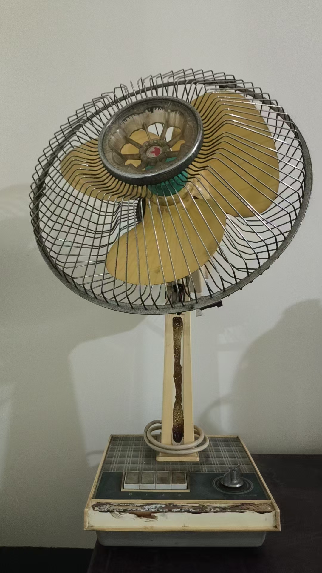 OSCILLATION牌电风扇