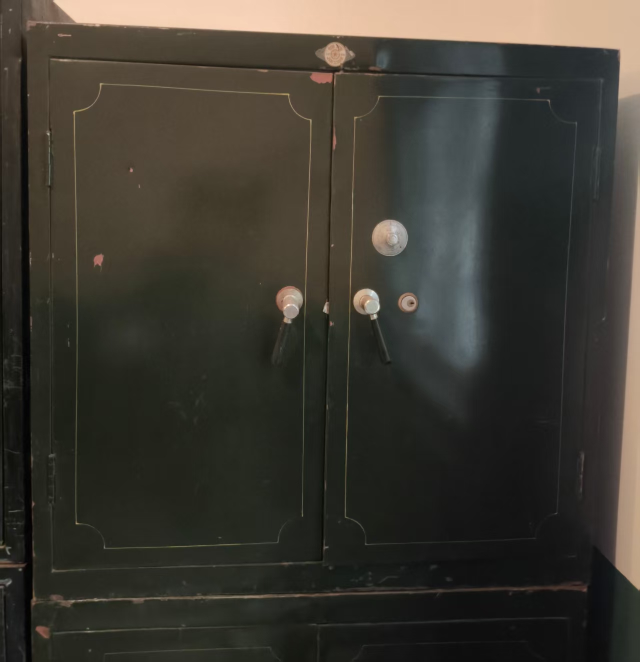 金星牌双开门铁皮柜