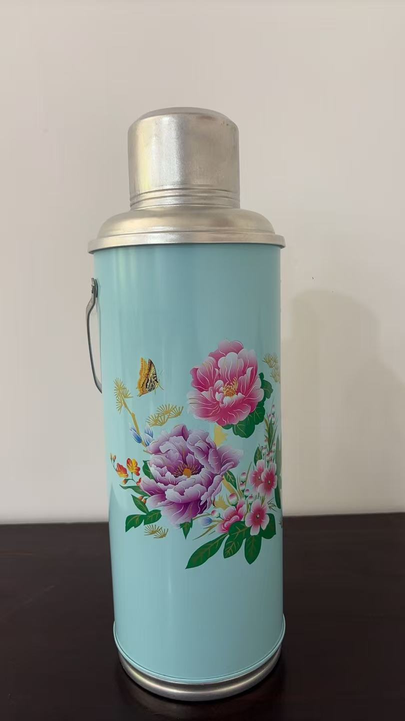 老式暖水瓶