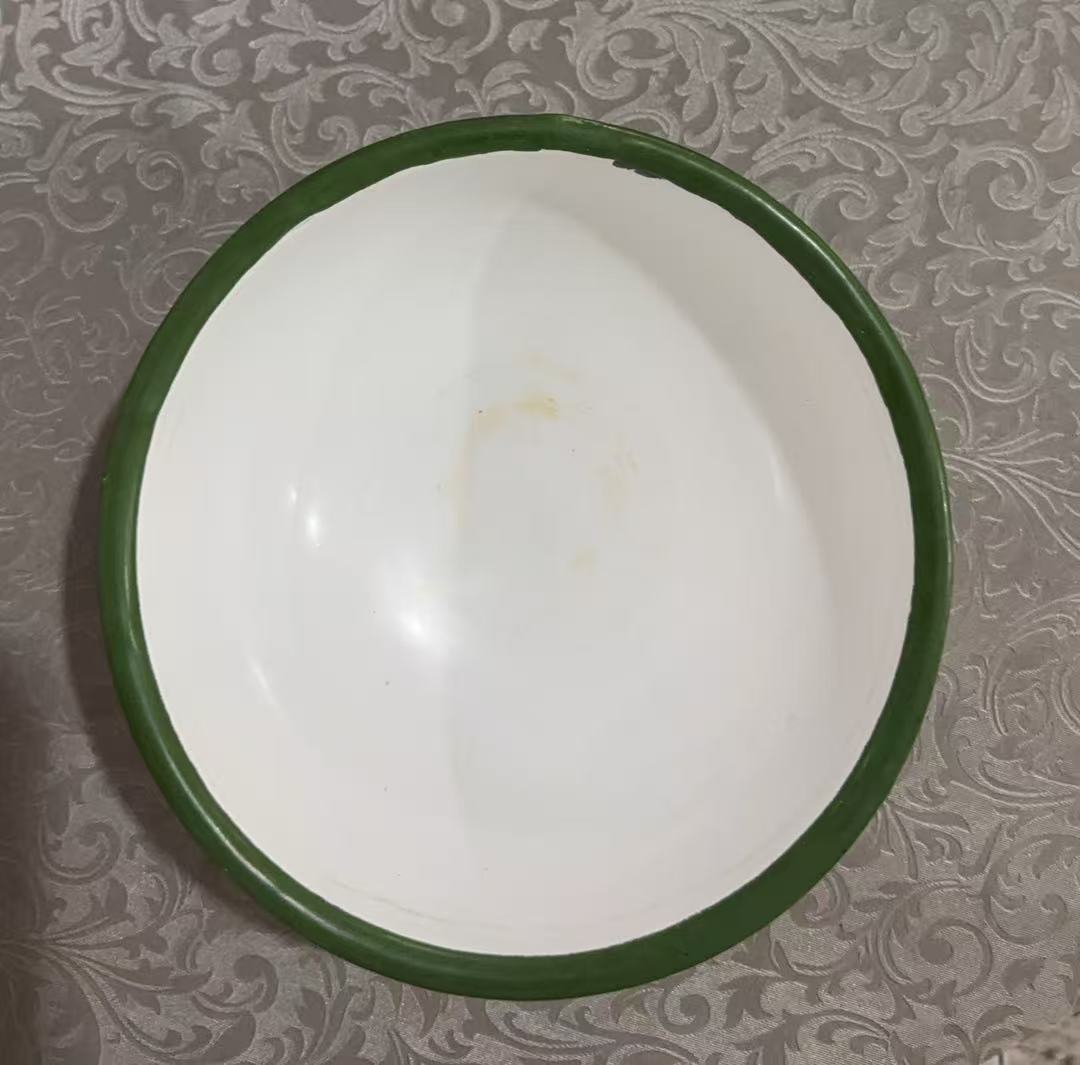 搪瓷碗