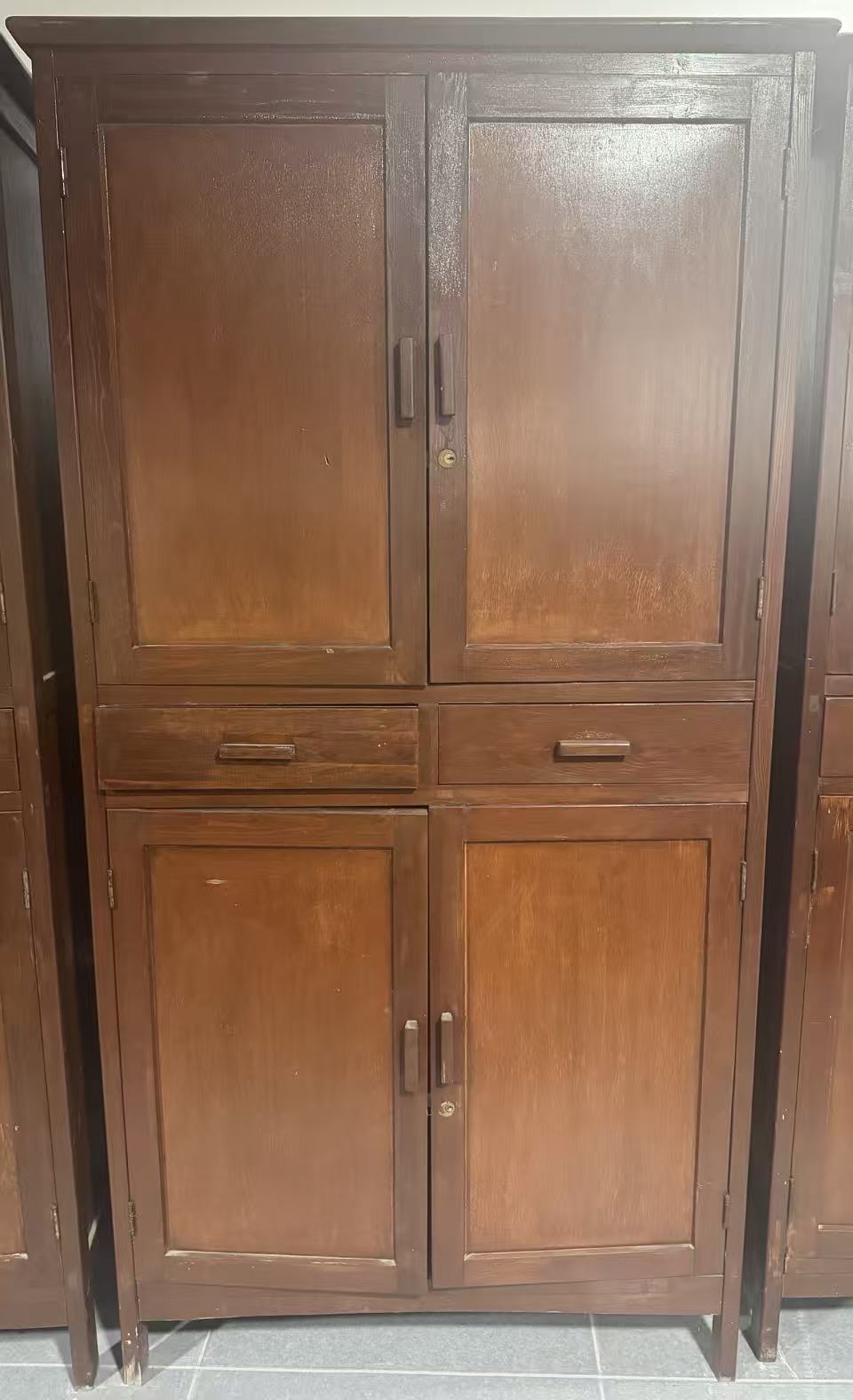 上下开门柜