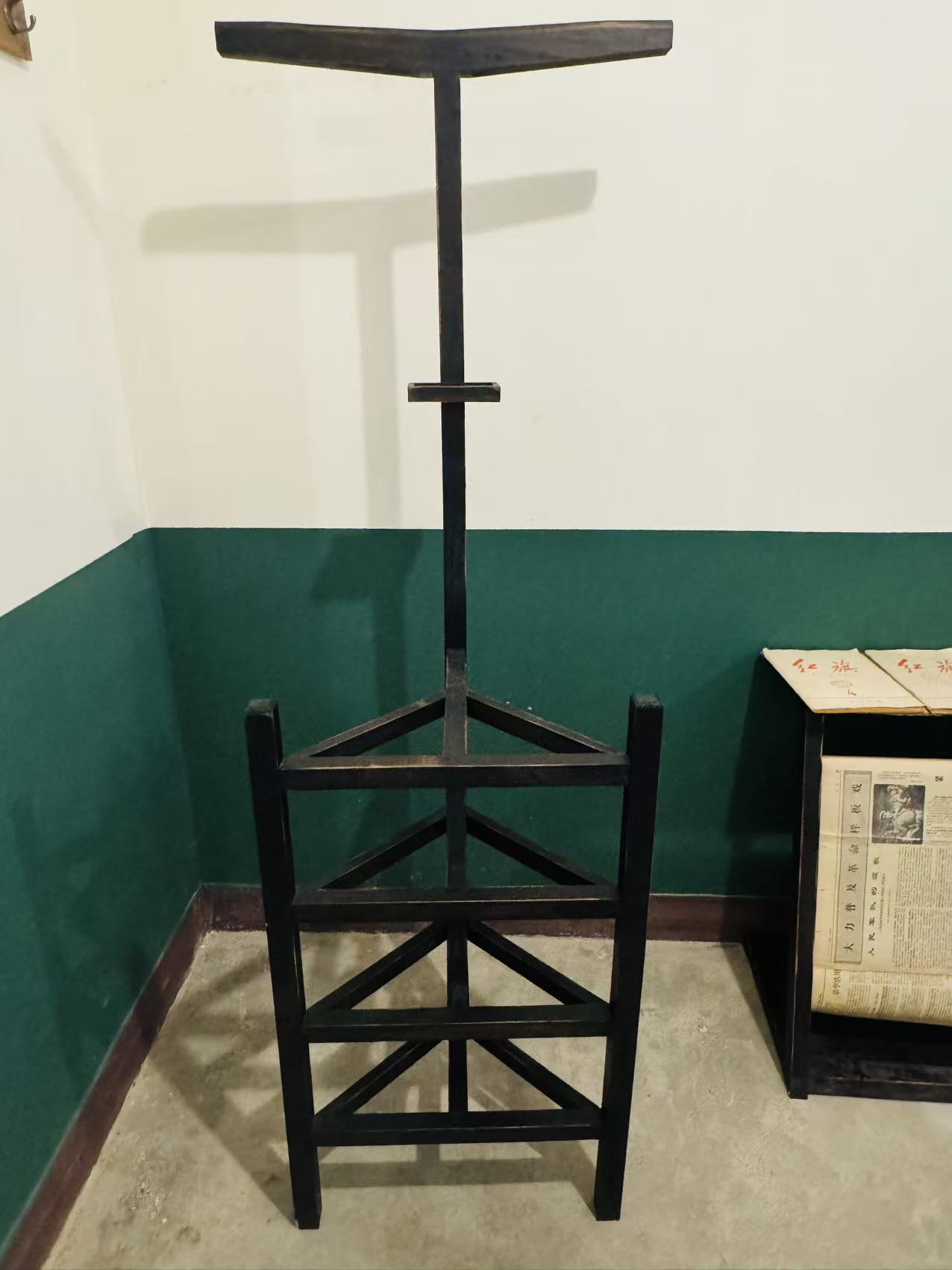 木质洗脸架