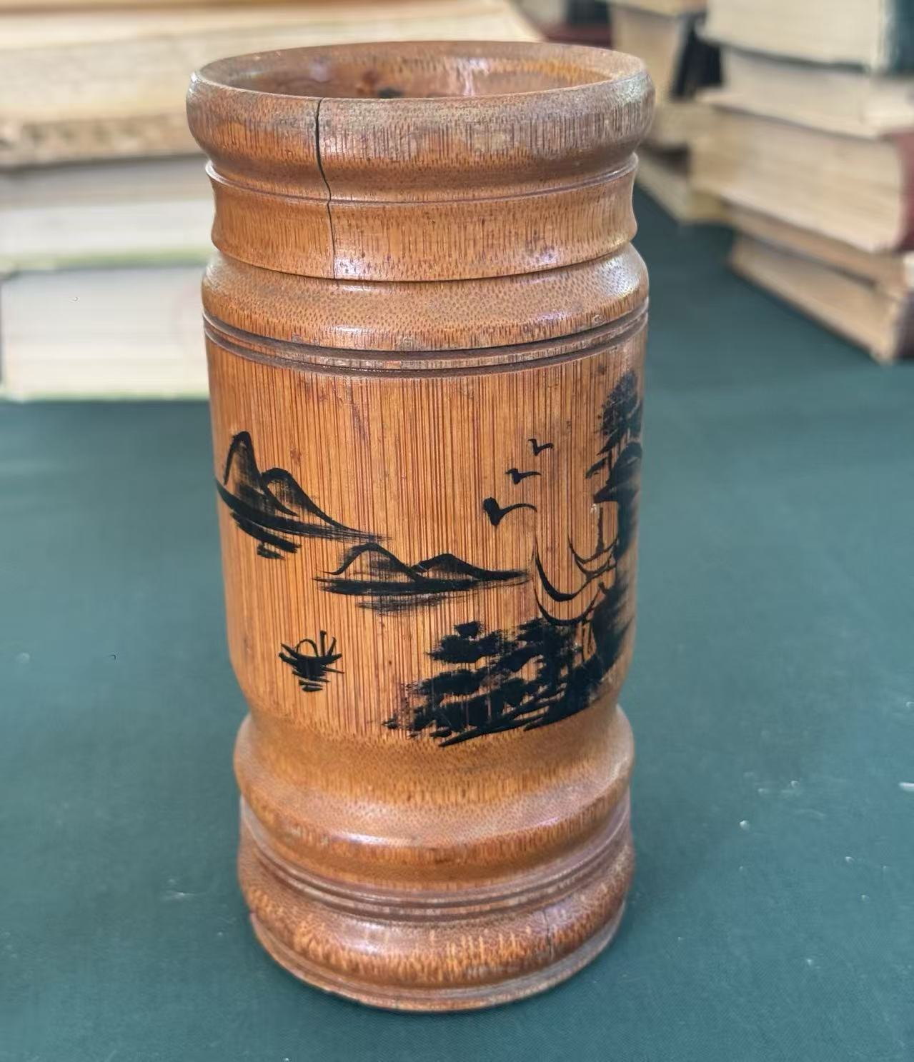 竹笔筒