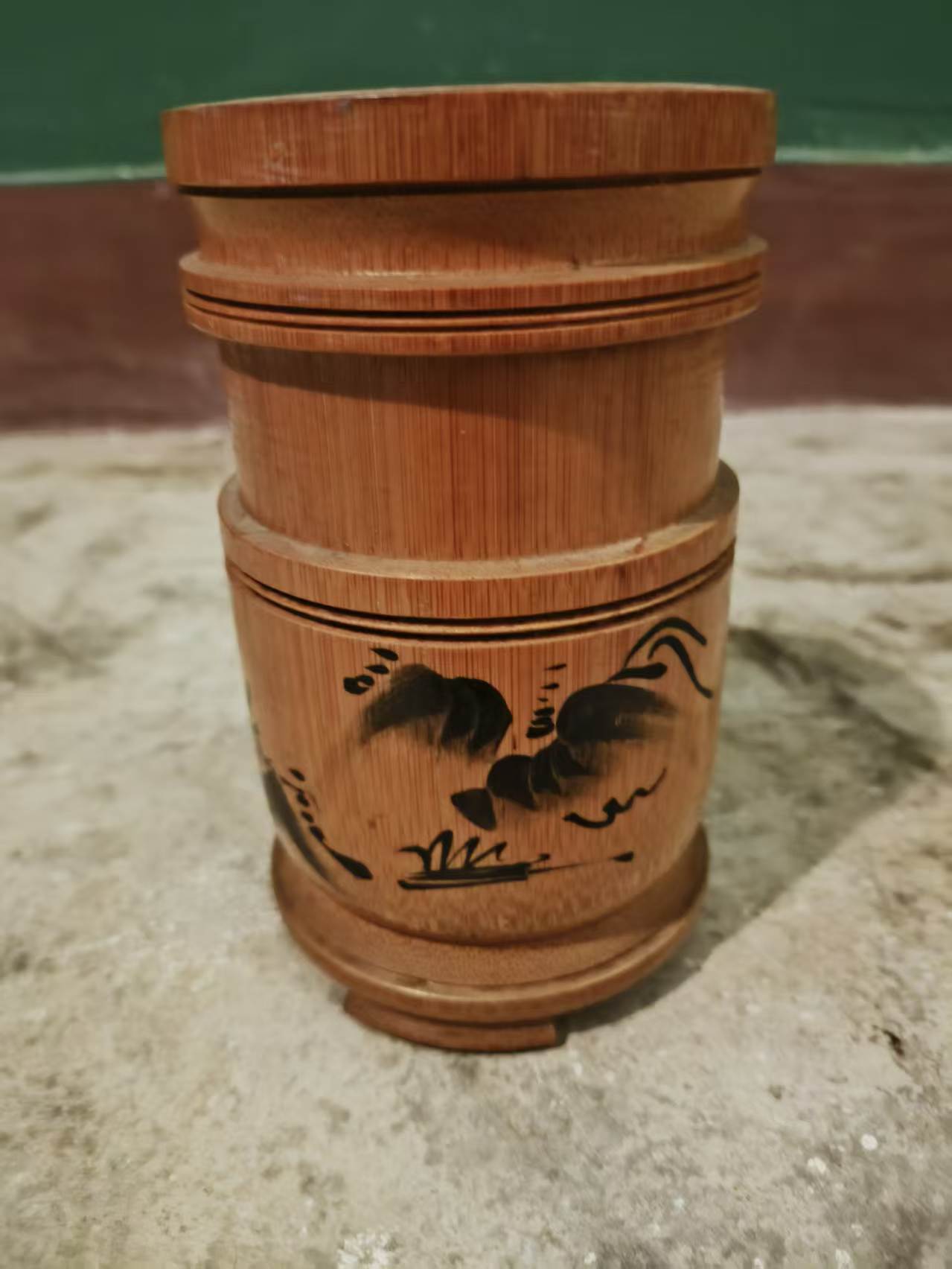 竹笔筒