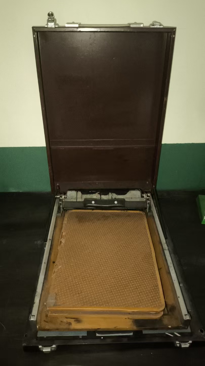 精密仪器防震箱