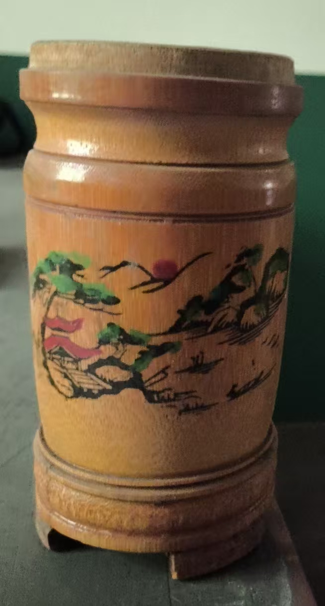 竹笔筒