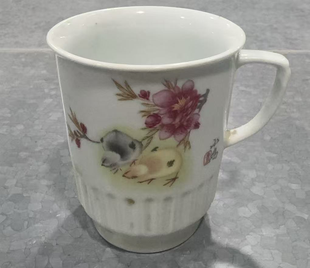 瓷杯