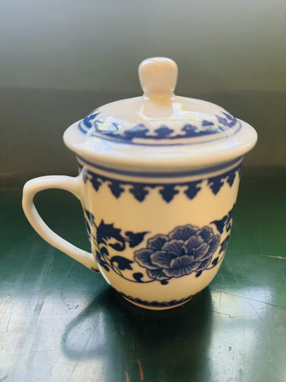 瓷杯