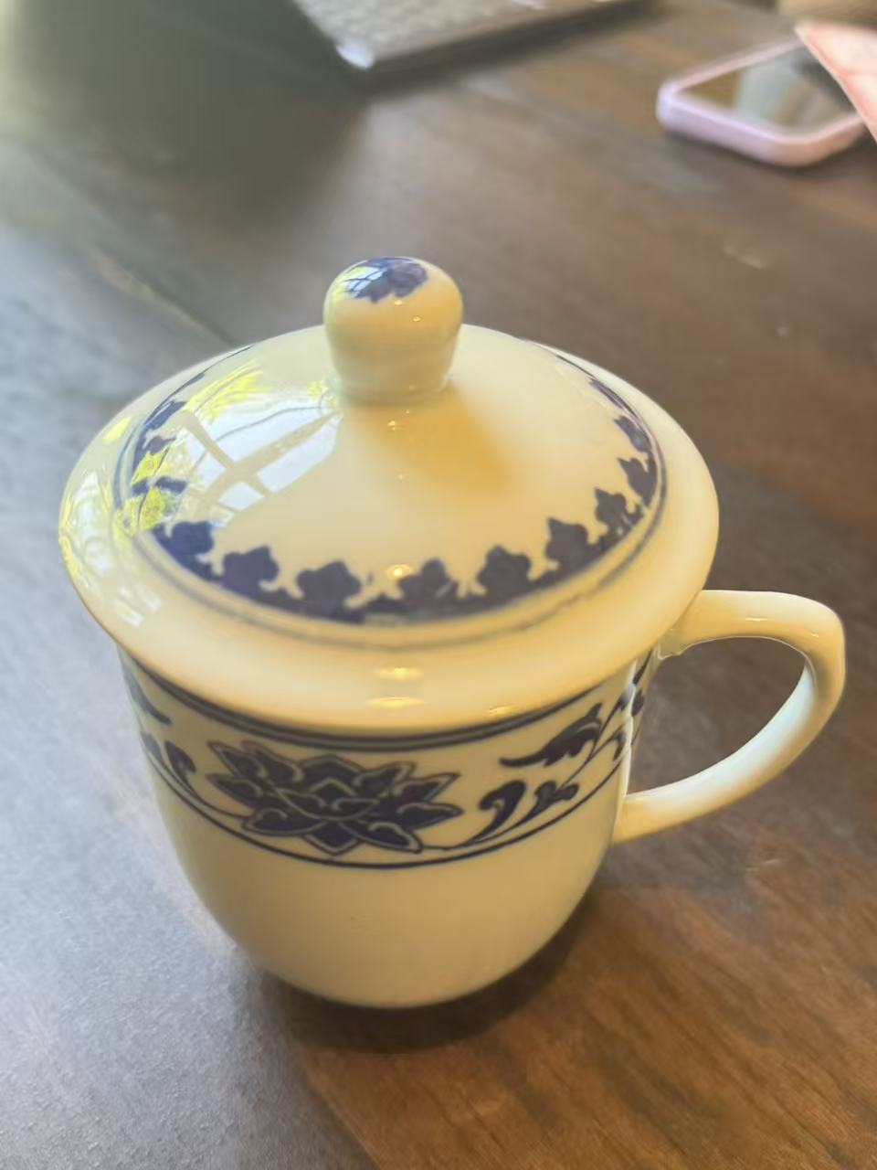 瓷杯