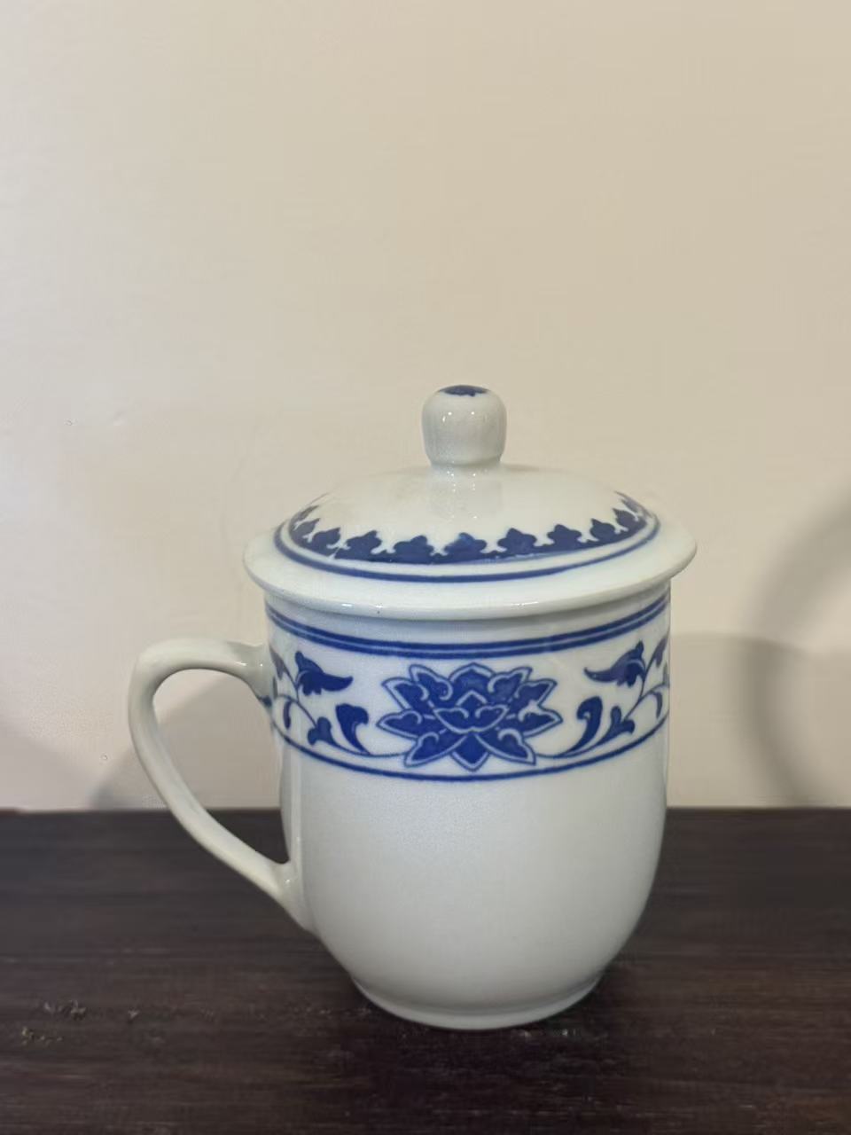 瓷杯