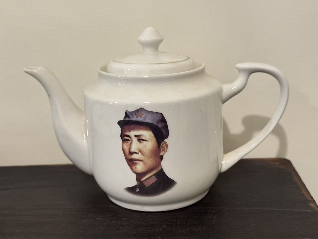 毛主席头像陶瓷茶壶