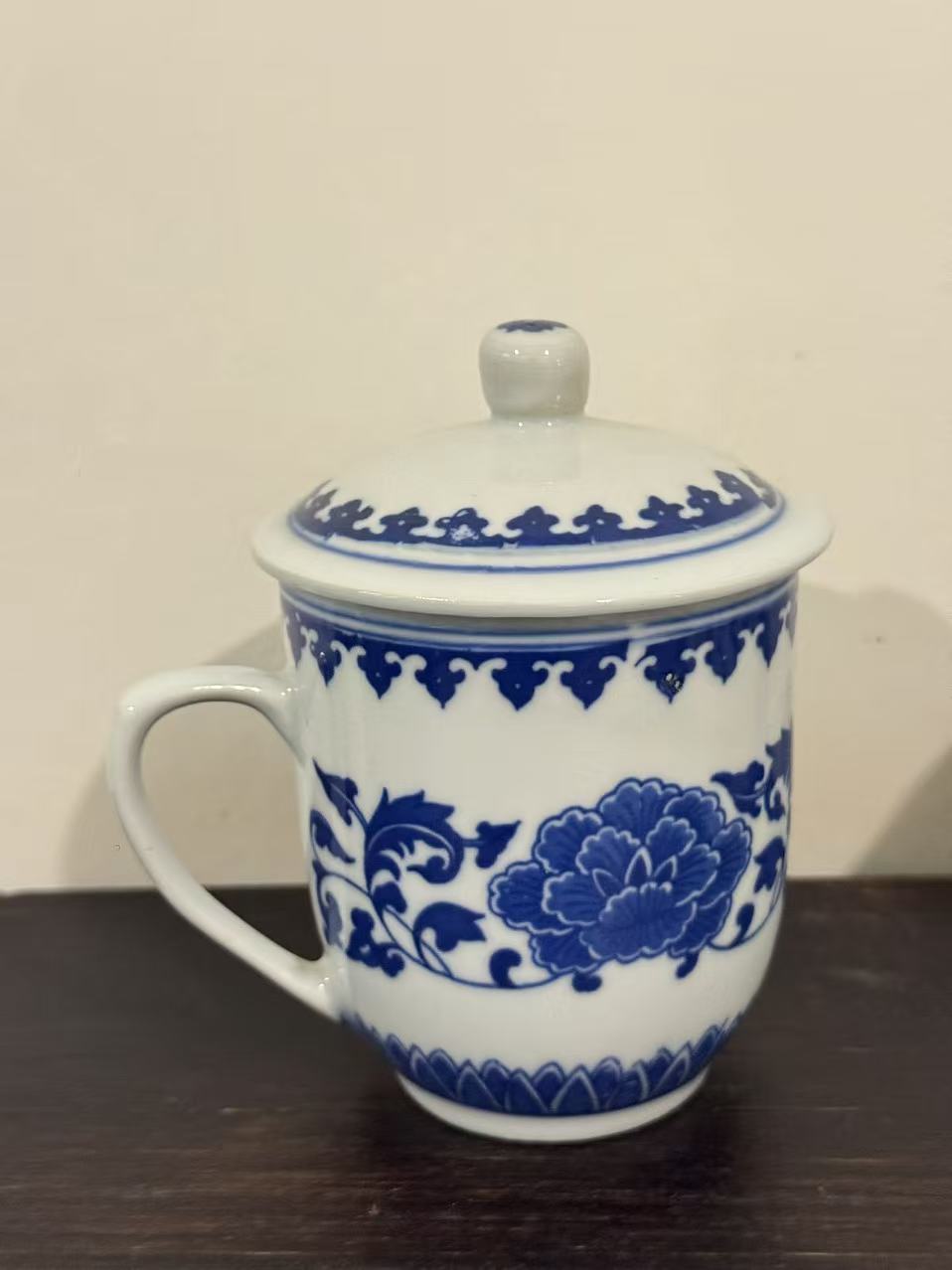瓷杯