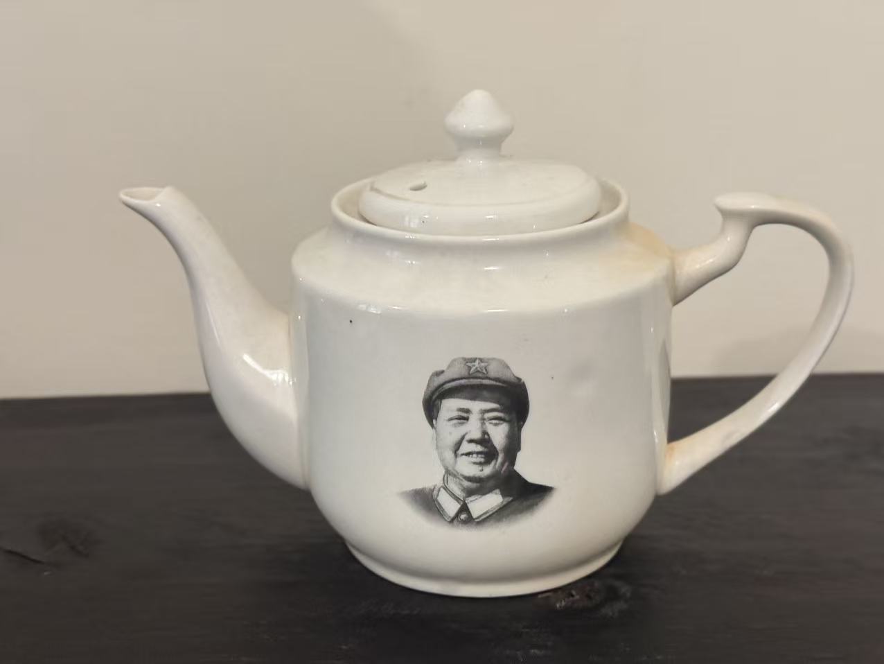毛主席头像陶瓷茶壶