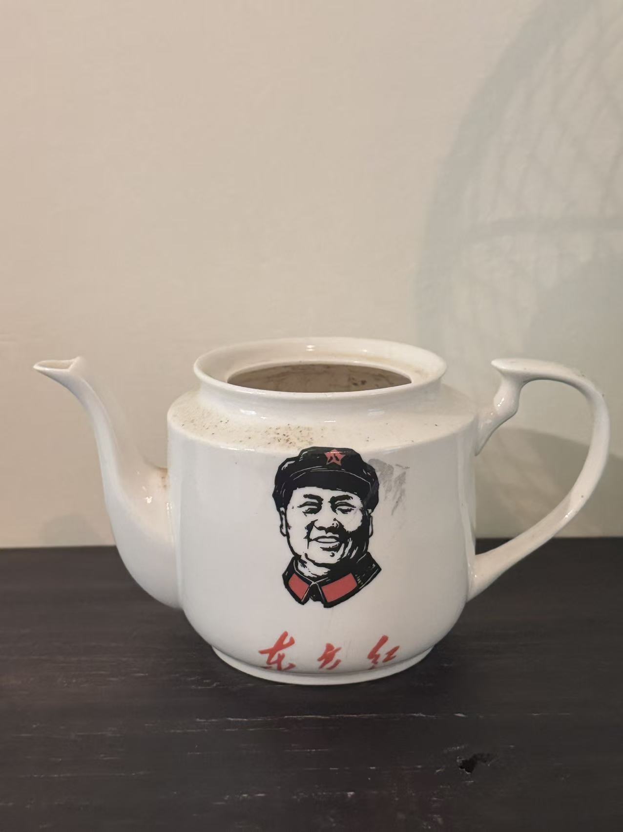毛主席头像陶瓷茶壶身
