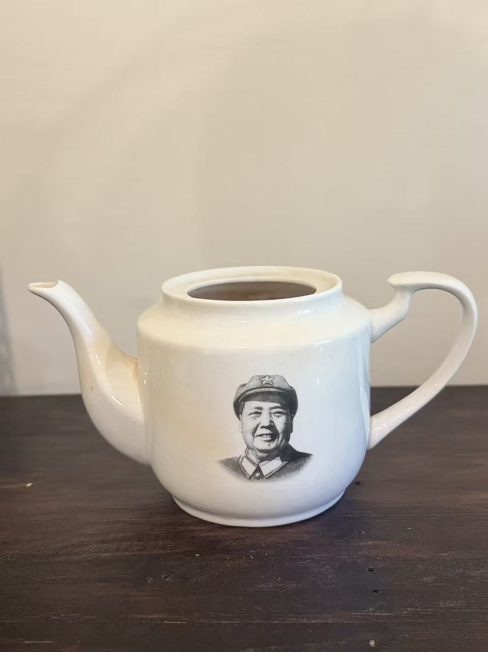 毛主席头像陶瓷茶壶身