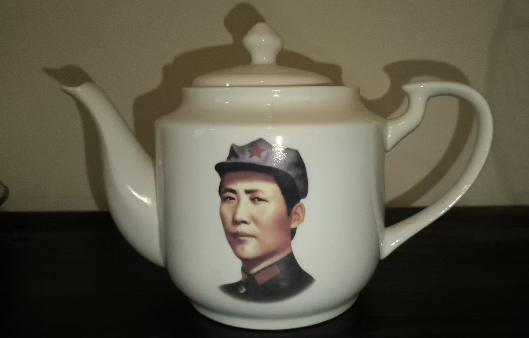 毛主席头像陶瓷茶壶