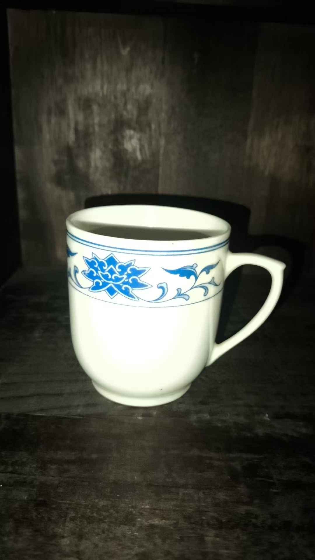 青花瓷杯