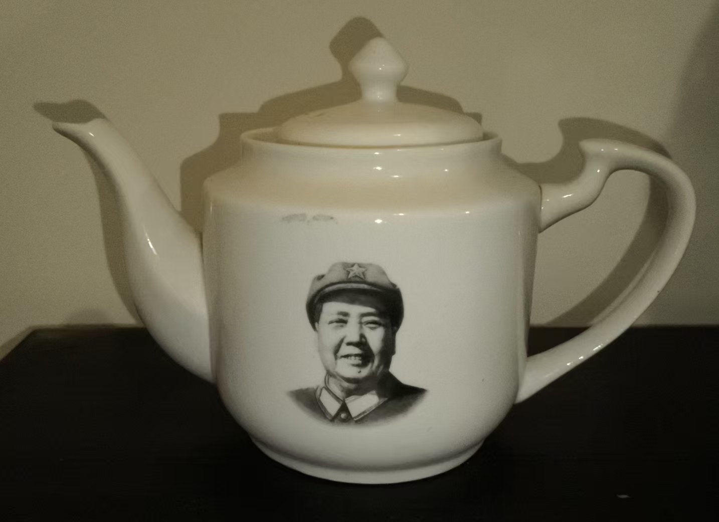 毛主席头像陶瓷茶壶
