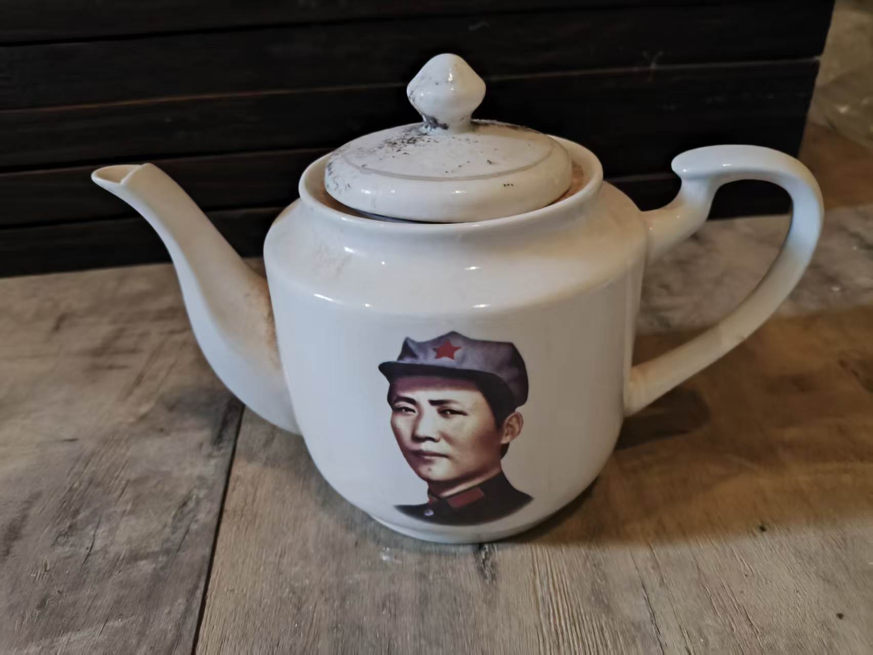 毛主席头像陶瓷茶壶