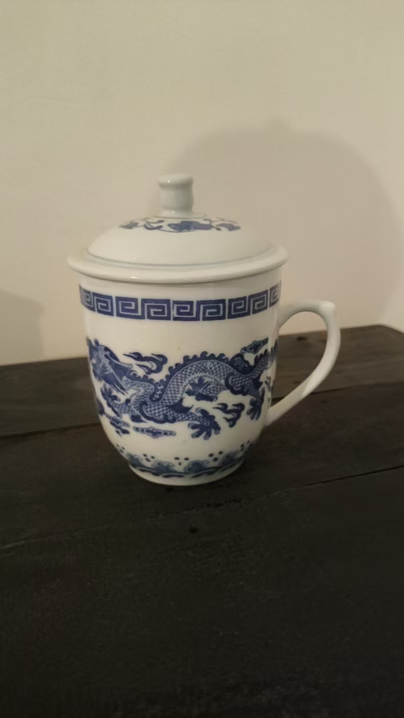 青花瓷杯