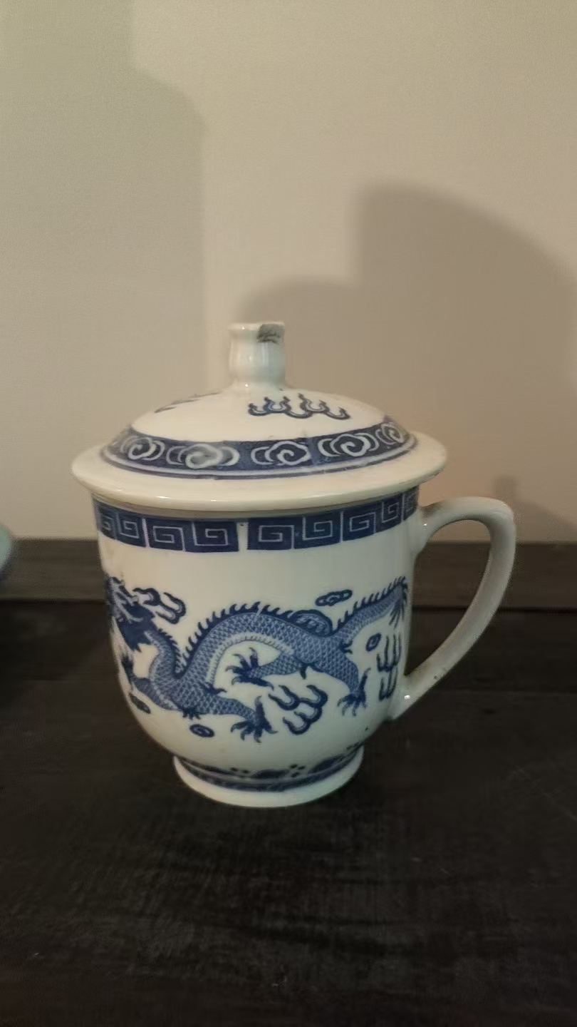 青花瓷杯