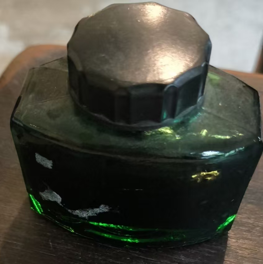 墨水瓶