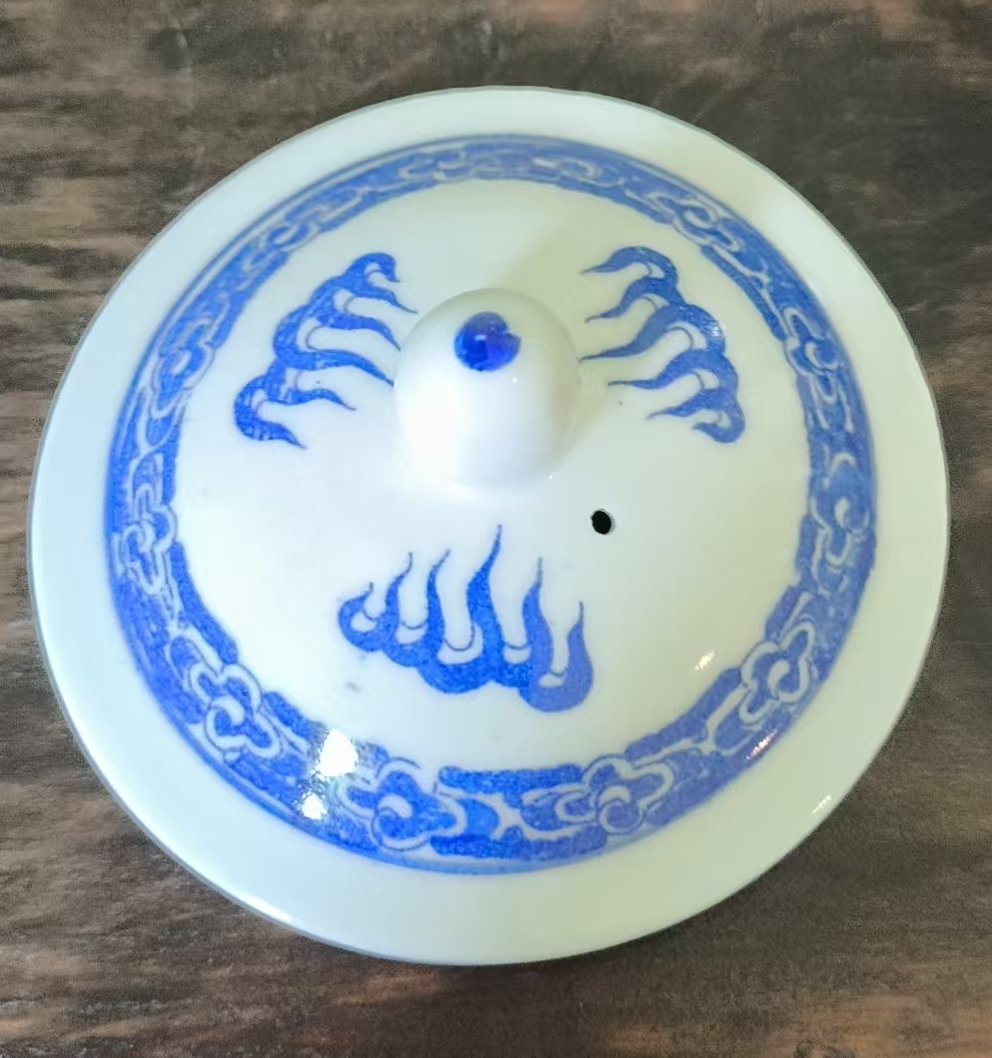 瓷茶杯盖