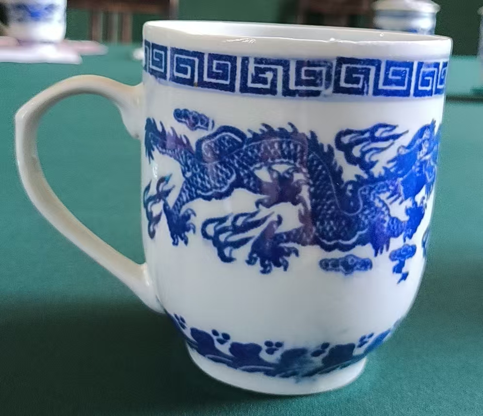 瓷茶杯身