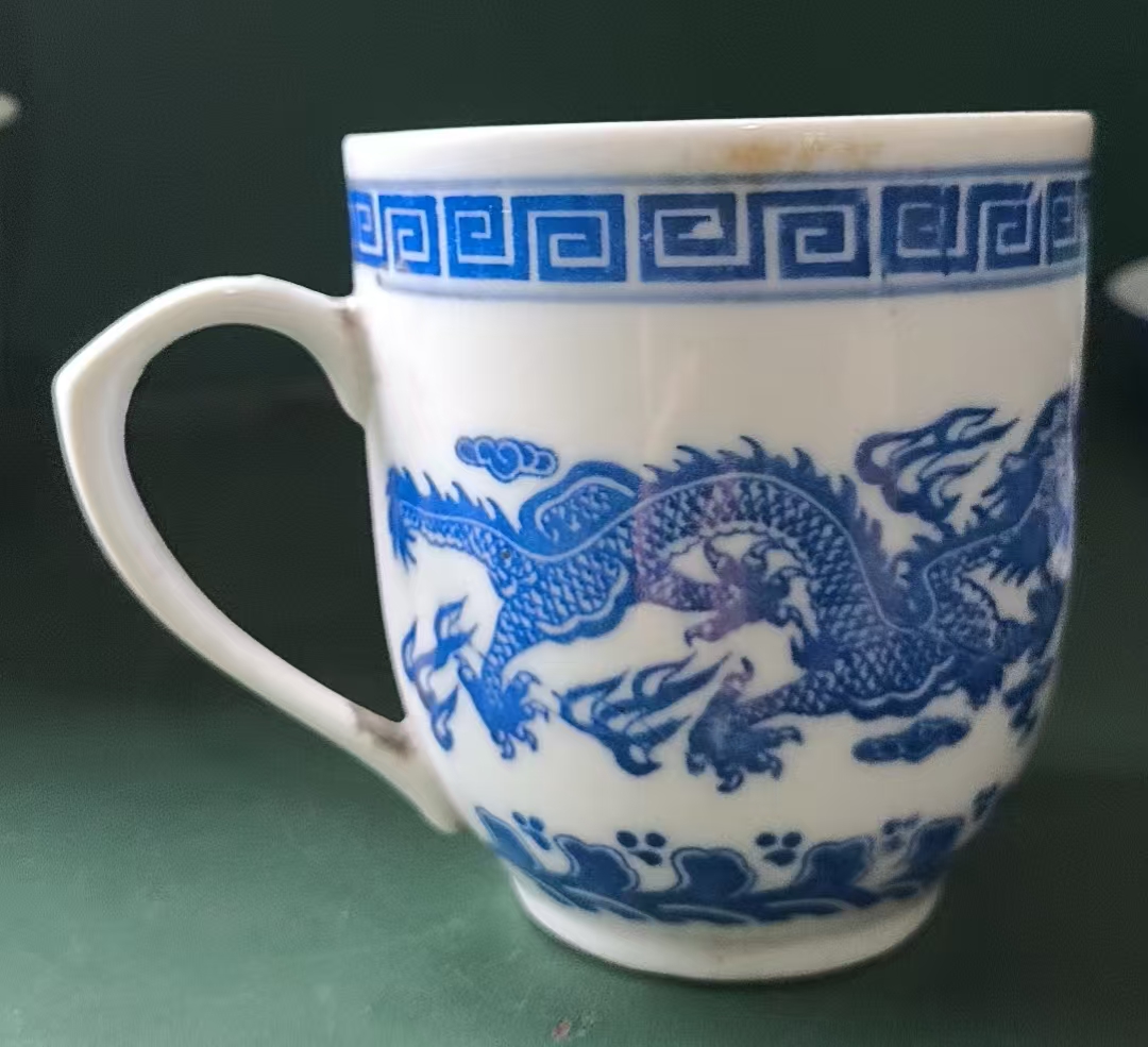 瓷茶杯身