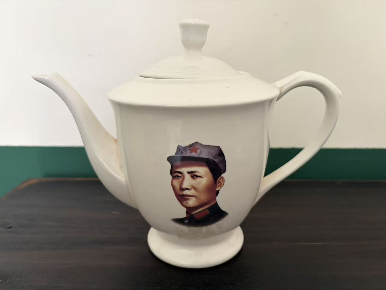 毛主席头像陶瓷茶壶