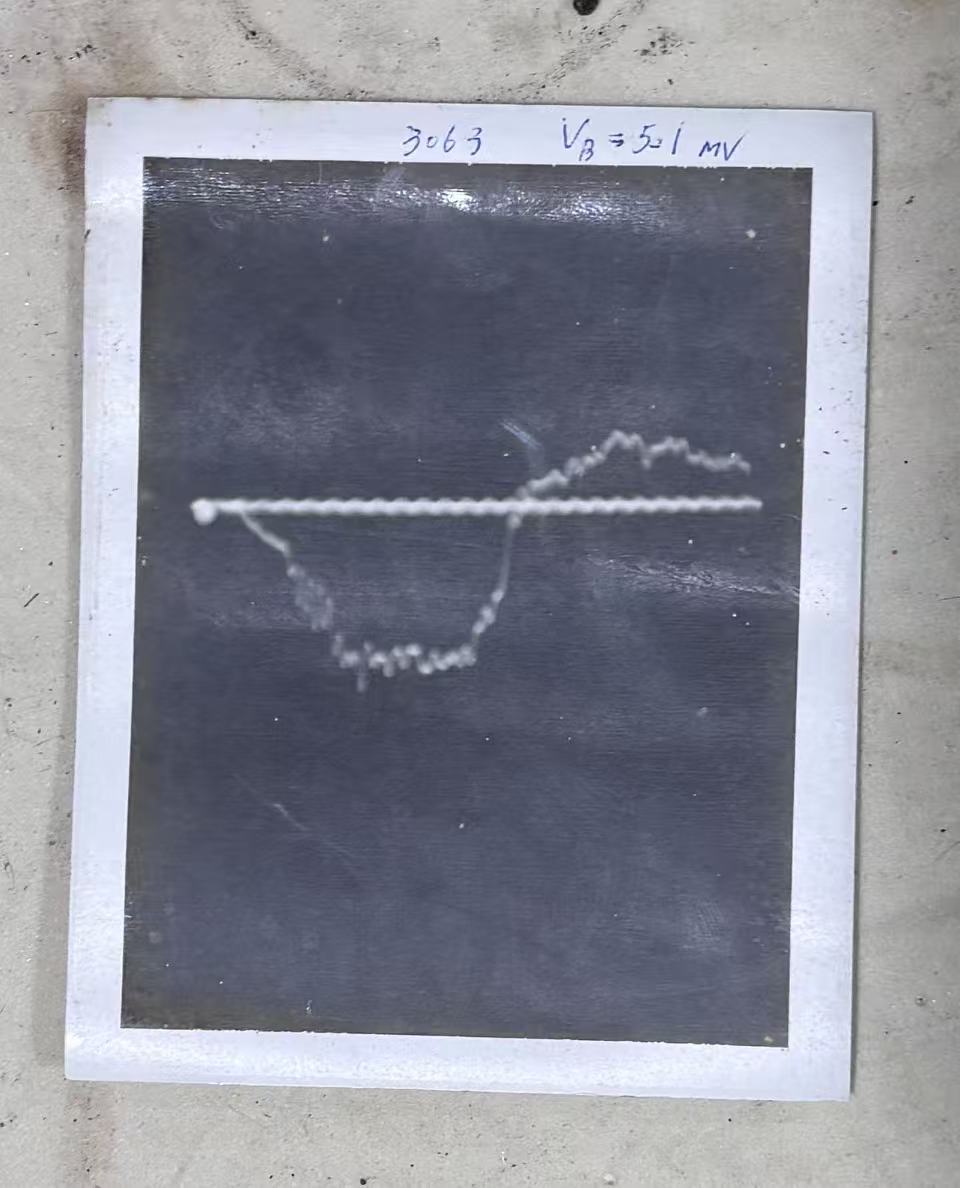 波纹底片10